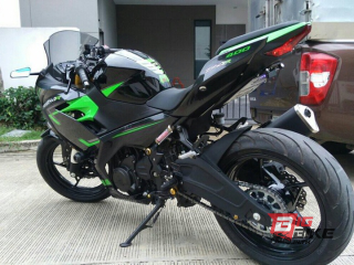  Kawasaki Ninja 400