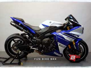  Yamaha YZF-R1