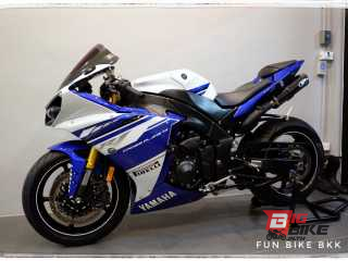  Yamaha YZF-R1