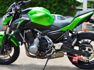  Kawasaki Z650