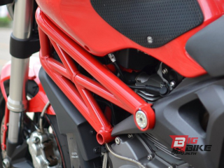  Ducati Monster 796