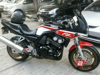  Yamaha FZ400