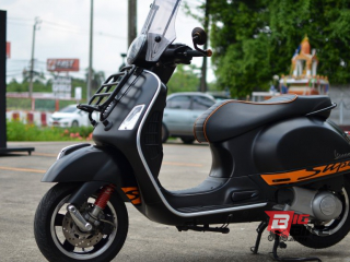  Vespa GTS 300 Super Sport