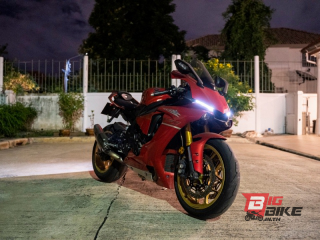  Yamaha YZF-R1