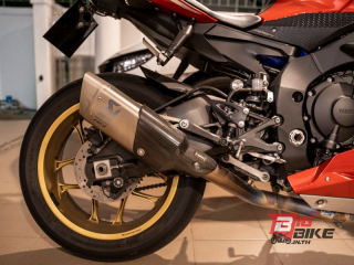  Yamaha YZF-R1