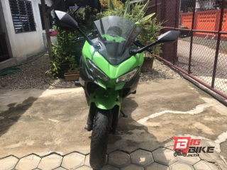  Kawasaki Ninja 400