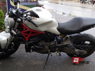  Ducati Monster 821