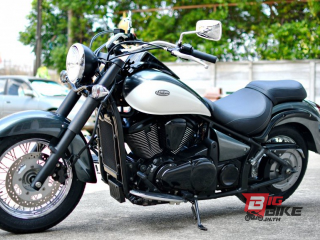  Kawasaki Vulcan 900 Classic