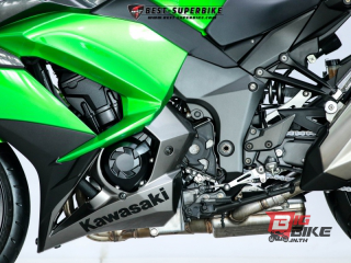  Kawasaki Ninja 1000