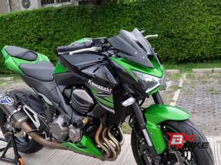  Kawasaki Z800