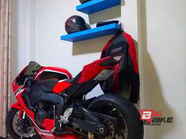  Honda CBR 1000RR