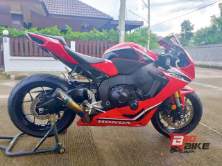  Honda CBR 1000RR