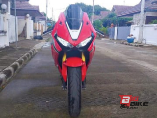  Honda CBR 1000RR