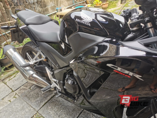  Honda CBR 300R