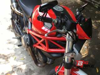  Ducati Monster 796