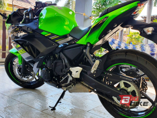  Kawasaki Ninja 650