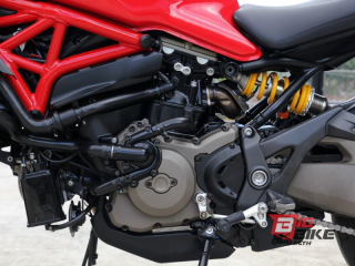  Ducati Monster 821