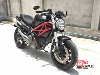  Ducati Monster 795