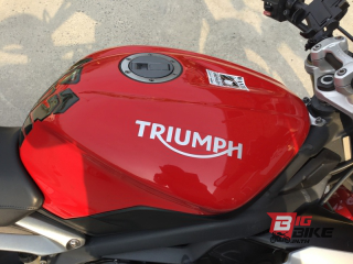  Triumph Street Triple R