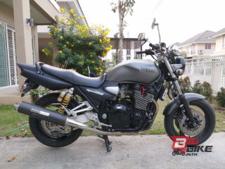  Yamaha XJR 1300