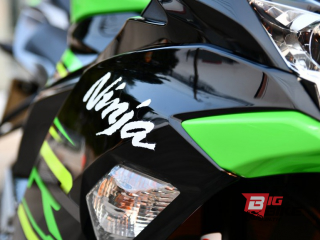  Kawasaki Ninja ZX-6R