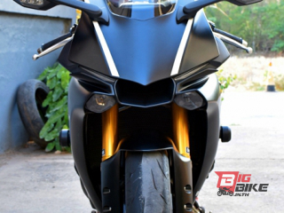  Yamaha YZF-R1