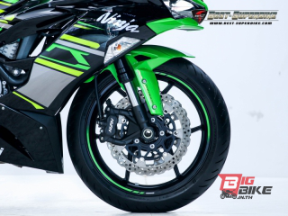  Kawasaki Ninja ZX-6R