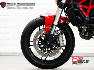  Ducati Monster 821