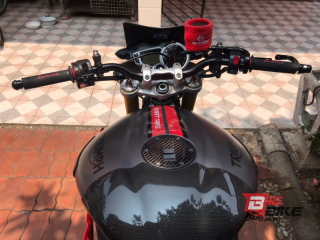  Triumph Street Triple R