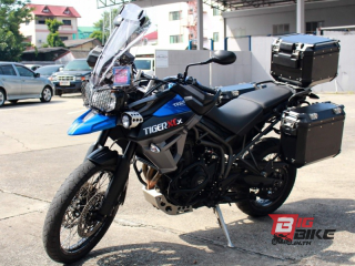  Triumph Tiger 800 XCX