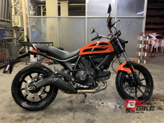  Ducati Scrambler Sixty 2