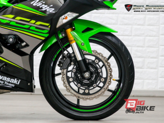  Kawasaki Ninja 400