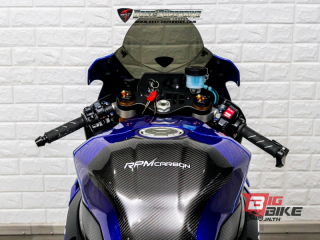  Yamaha YZF-R1