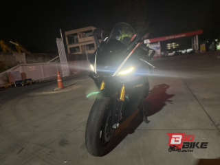  Yamaha YZF-R6