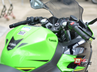  Kawasaki Ninja 400