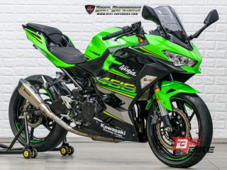  Kawasaki Ninja 400