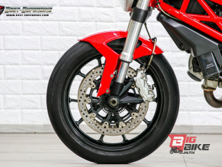  Ducati Monster 796