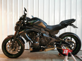  Kawasaki ER-6n ABS