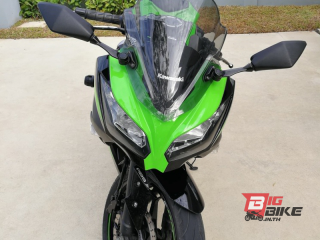  Kawasaki Ninja 300