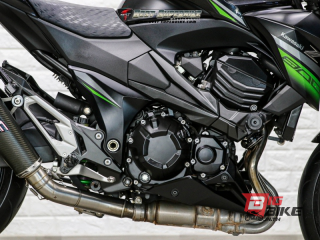  Kawasaki Z800