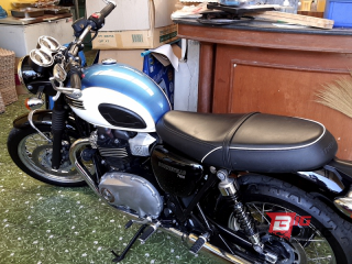  Triumph Bonneville T100