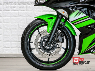  Kawasaki Ninja 650