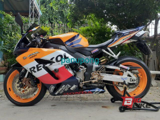  Honda CBR 1000RR