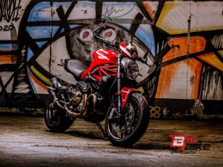  Ducati 821 Red