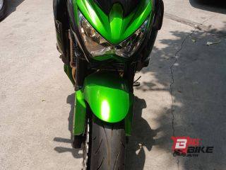  Kawasaki Z800