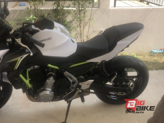  Kawasaki Z650