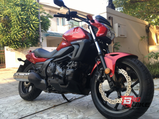  Honda CTX 700N