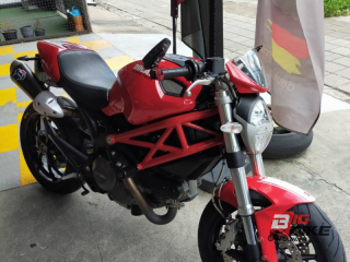  Ducati Monster 796