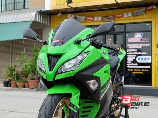  Kawasaki Ninja 300