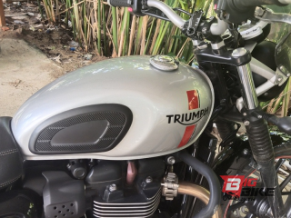  Triumph Street Twin